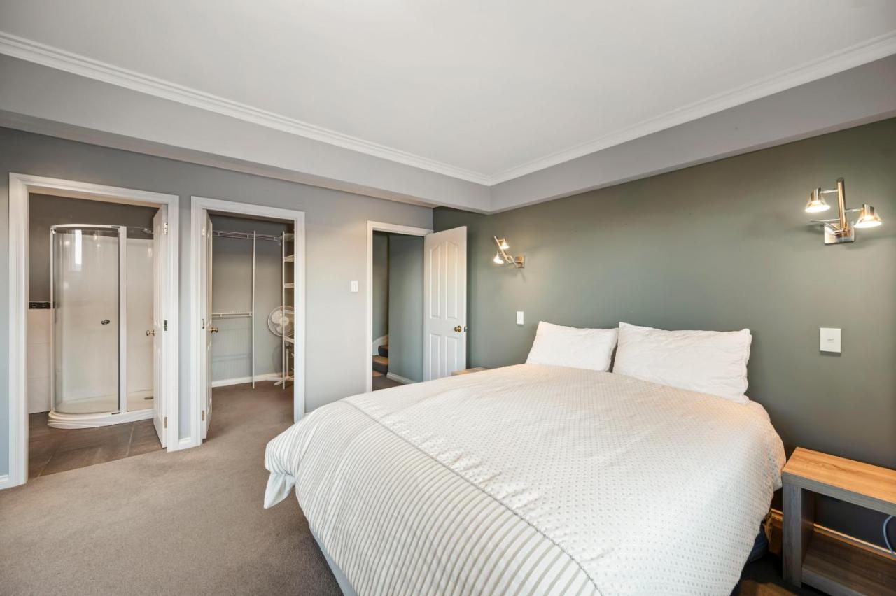 Taupo Escape - Rainbow Point Holiday Home 外观 照片