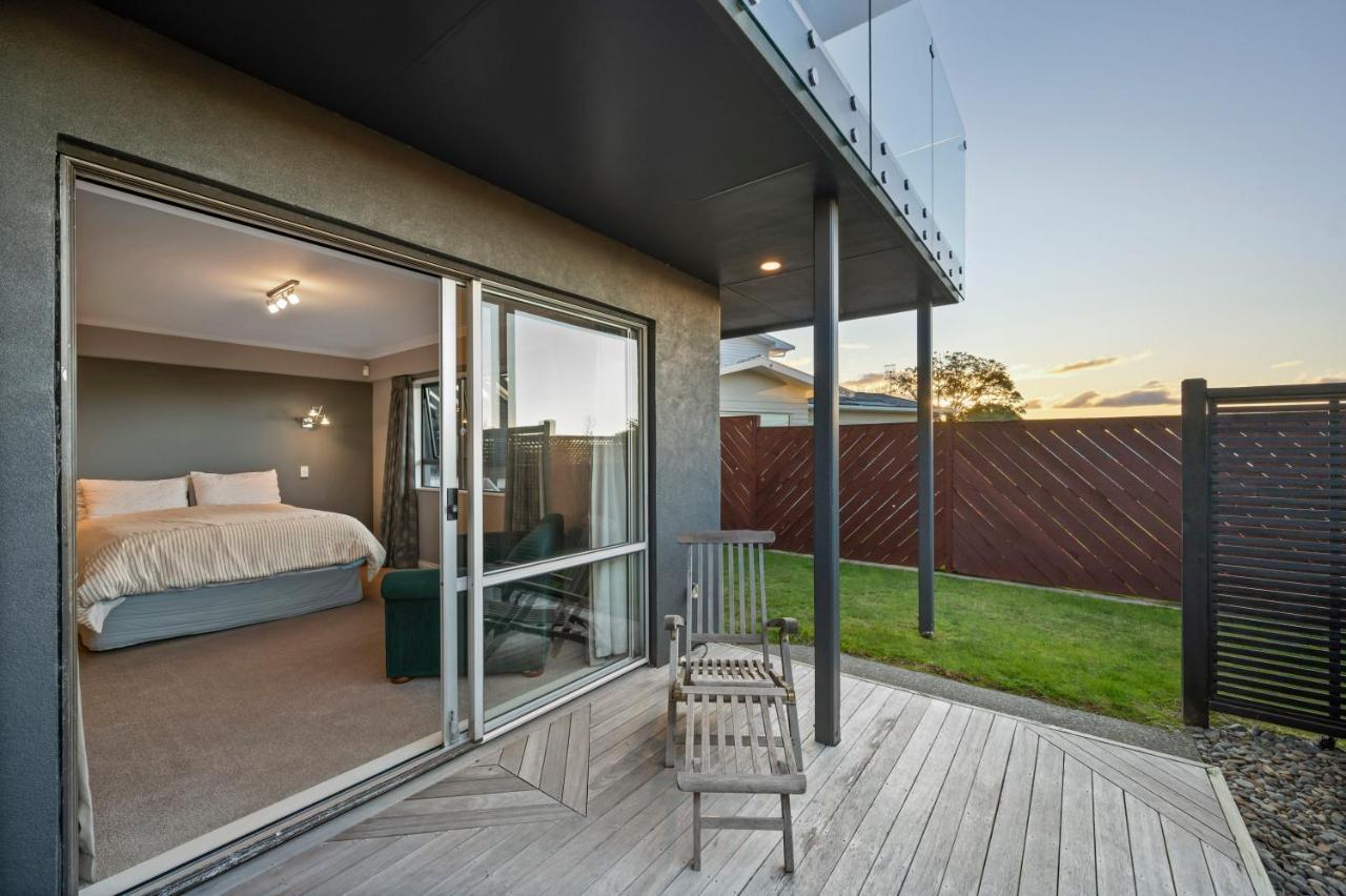Taupo Escape - Rainbow Point Holiday Home 外观 照片