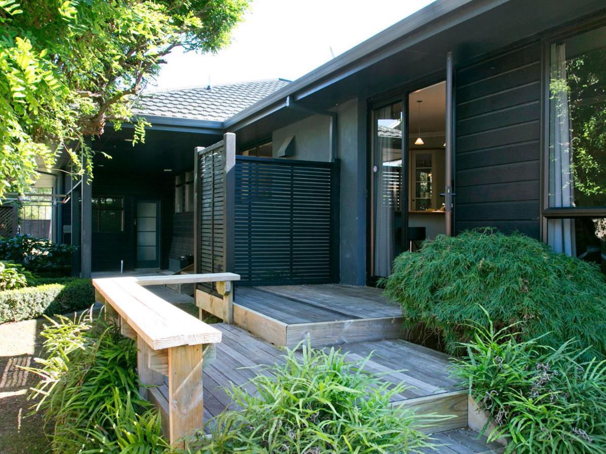 Taupo Escape - Rainbow Point Holiday Home 外观 照片